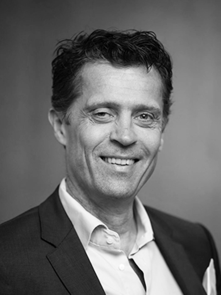 Sverre Molvik, Selvaag Bolig